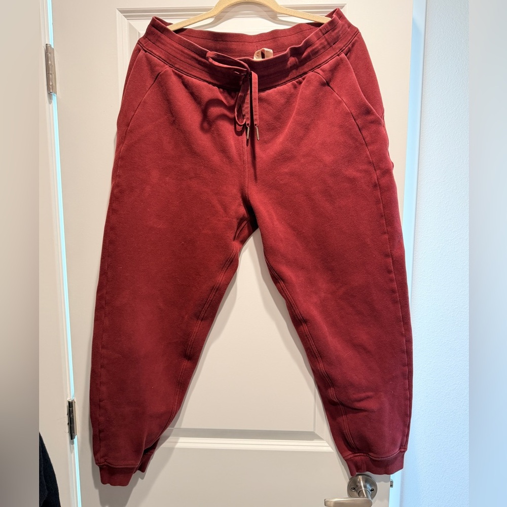 Lululemon Athletica scuba high rise Joggers - Picture 2 of 5